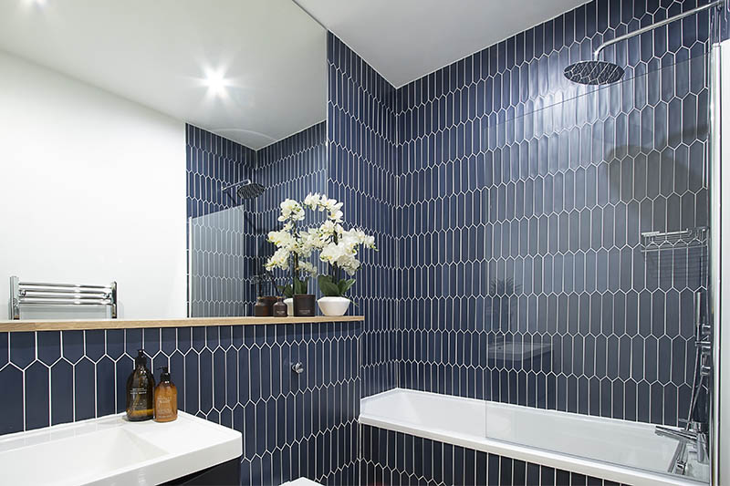 Modern blue bathroom Raison Home